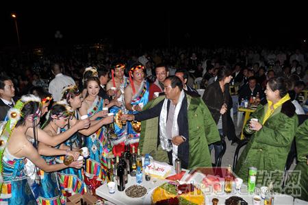 http://m.cdjdyiy.com/UploadFile/2010824112547210.jpg